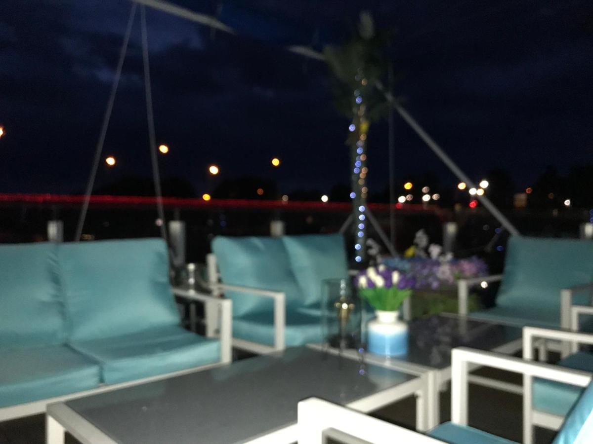 فندق Houseboat On The Water لييبايا المظهر الخارجي الصورة