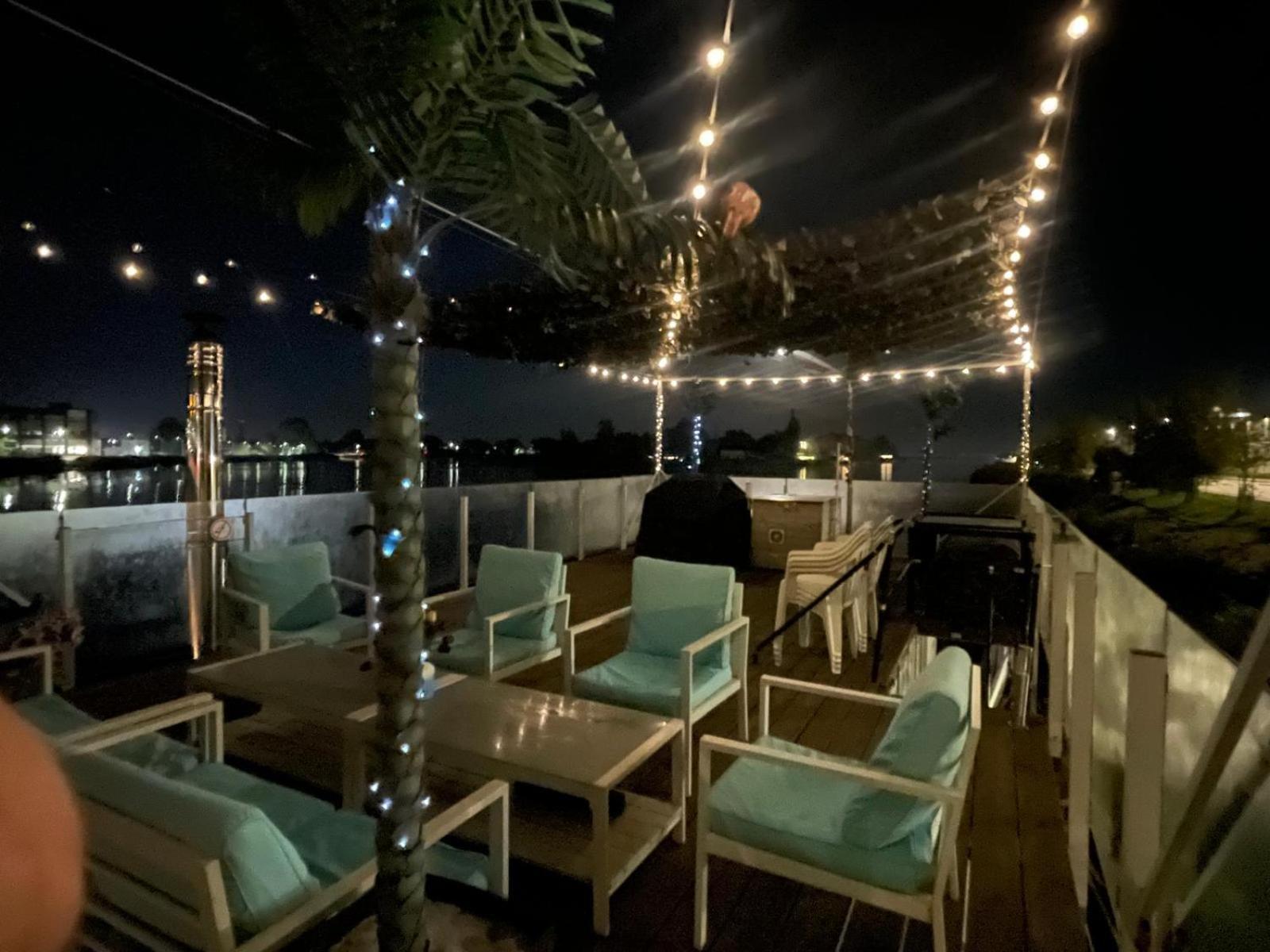 فندق Houseboat On The Water لييبايا المظهر الخارجي الصورة